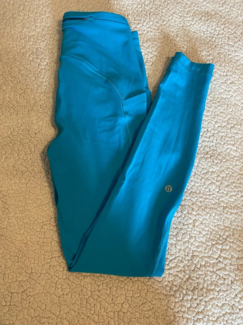Women’s Lululemon leggings and shorts